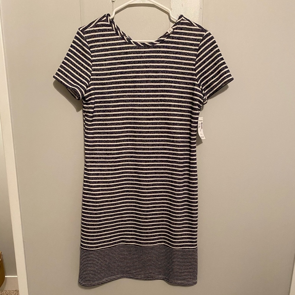 Striped soft dress with tie back